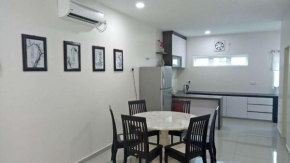 Гостиница Pangkor Holiday Home  Pangkor